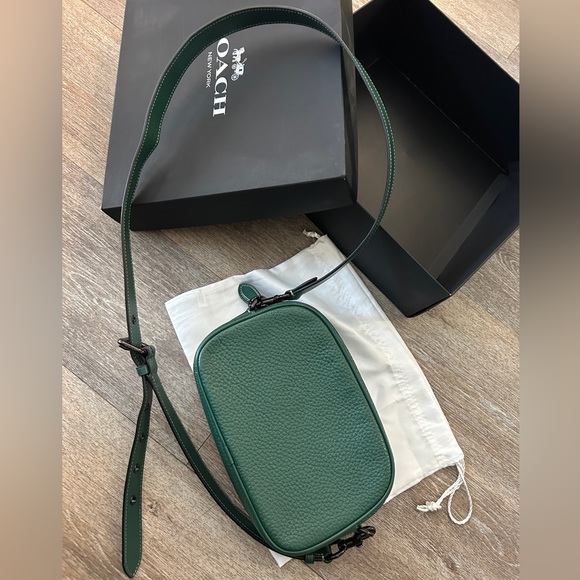 COACH Green Camera Leather Bag - Picture 5 of 8